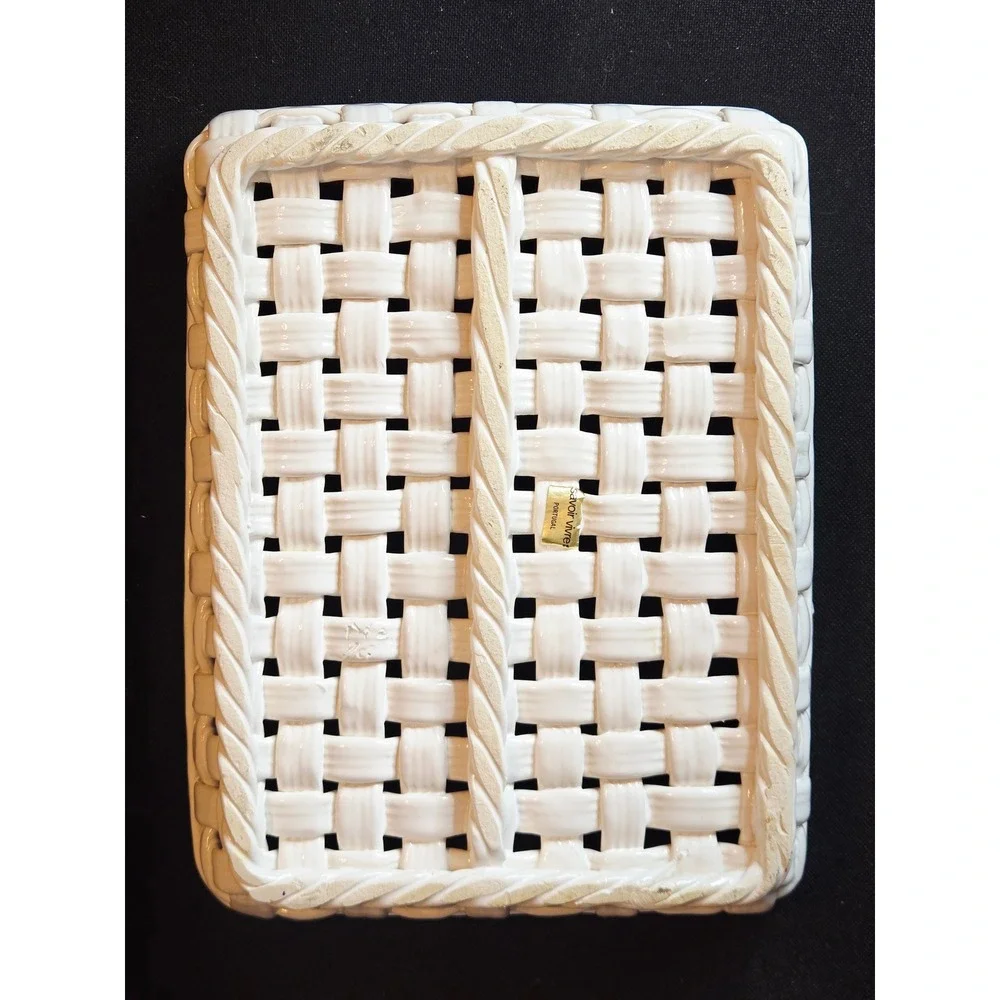 Savoir Vivre Portugal White Ceramic Cottagecore Lattice Weave Basket  9x11